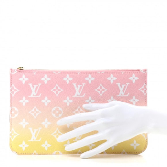 🔅❕TRADED❕🔅Louis Vuitton Neverfull Pouch By the Pool Light Pink & Yellow - Picture 8 of 9